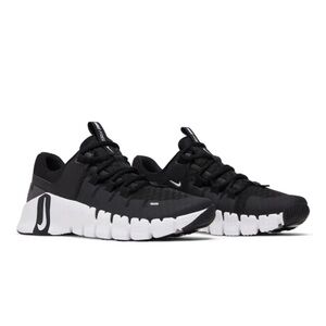 Nike Free Metcon 5 Sneakers